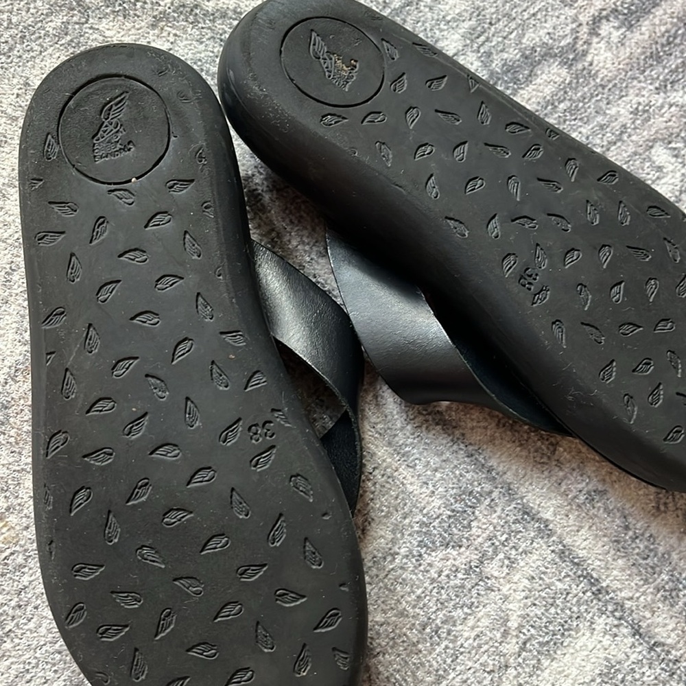 Ancient Greek Sandals Black Minimalist Leather Thong Sandals - Picture 11 of 12